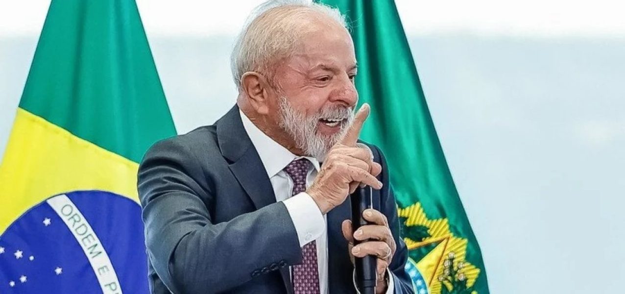 184745atlasbloomberg-lula-e-aprovado-por-459-dos-brasileiros-3-1000×470-1 184745atlasbloomberg-lula-e-aprovado-por-459-dos-brasileiros-3-1000x470-1