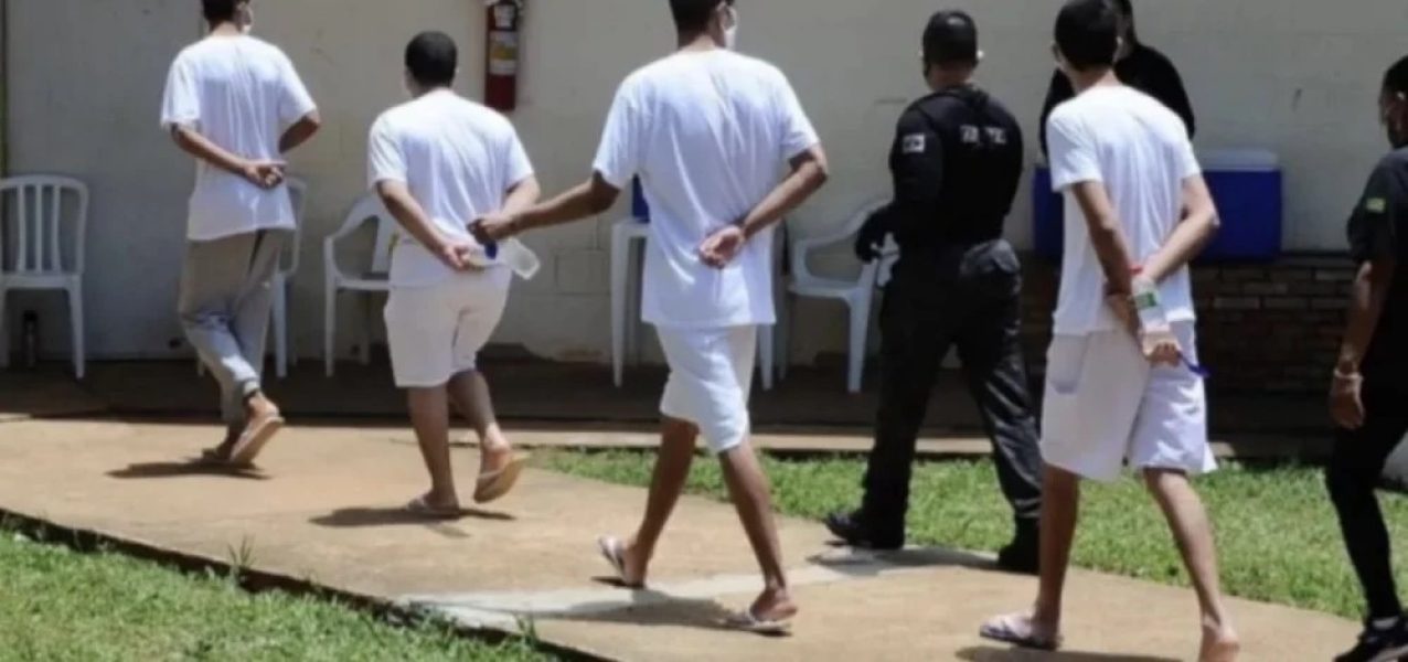 184911datafolha-70-dos-brasileiros-defendem-punicao-de-adolescentes-como-adultos-3-1000x470-1