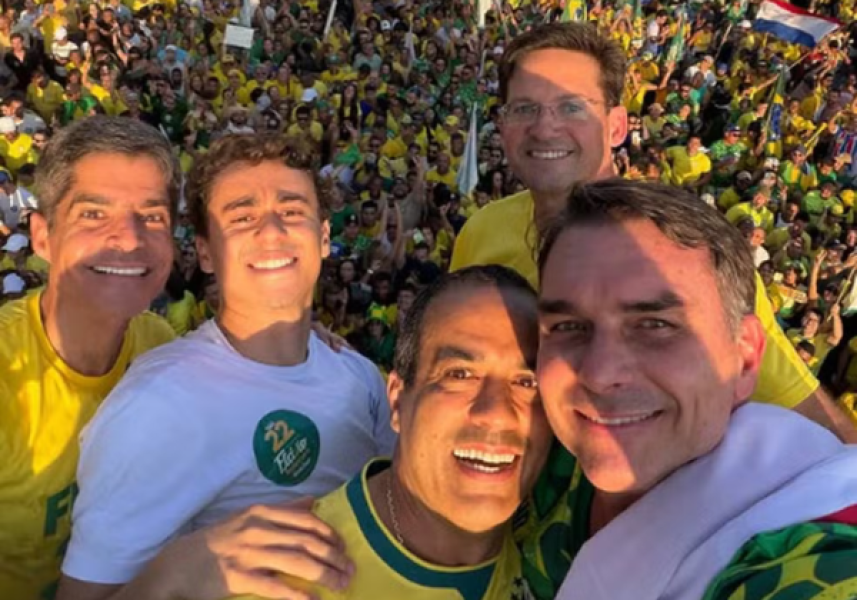 ACM-Neto-Nikolas-Ferreira-Bruno-Reis-Joao-Roma-e-Flavio-Bolsonaro ACM-Neto-Nikolas-Ferreira-Bruno-Reis-Joao-Roma-e-Flavio-Bolsonaro