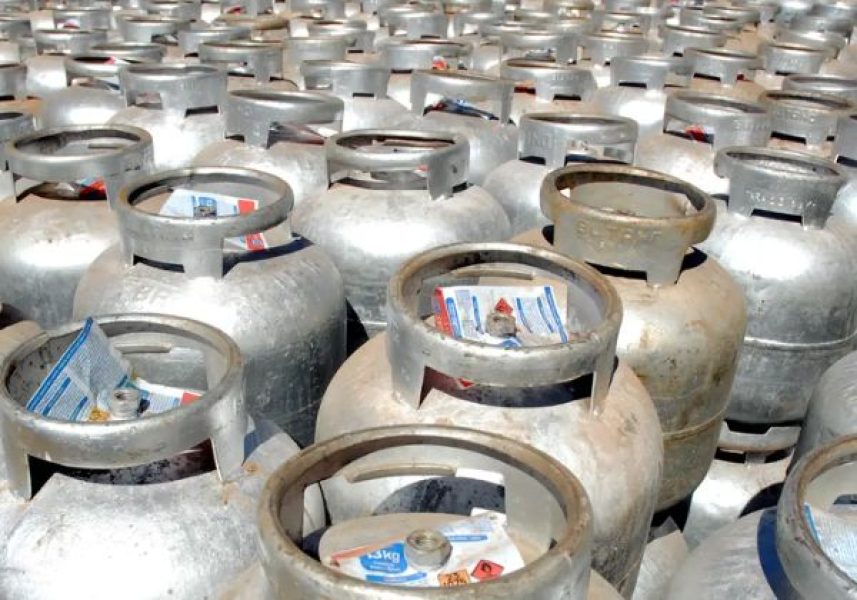 Design-sem-nome-2025-11-18T084351.536 Design-sem-nome-2025-11-18T084351.536