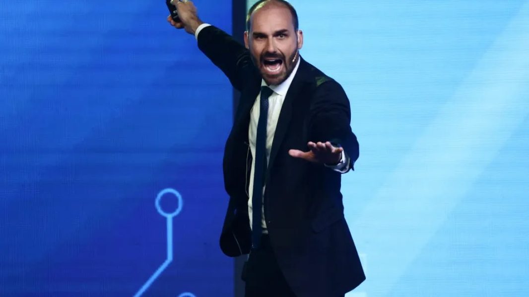 Imagem-do-WhatsApp-de-2025-11-15-as-10.44.29_2d7d3e0d