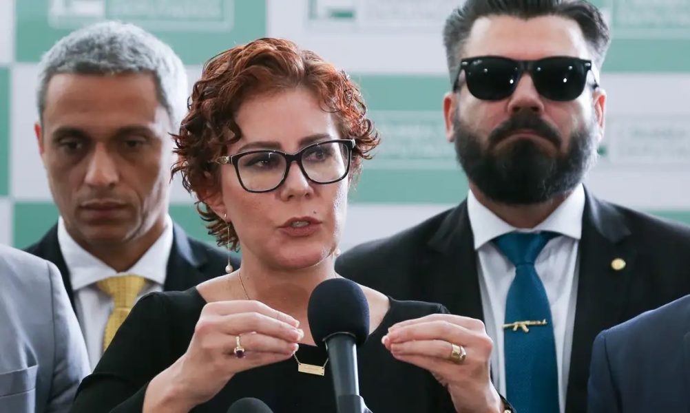 Imagem-do-WhatsApp-de-2025-12-12-as-16.25.44_4799016e Imagem-do-WhatsApp-de-2025-12-12-as-16.25.44_4799016e