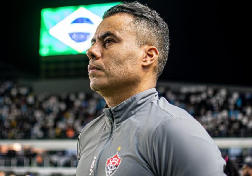 Jair-Ventura-Victor-Ferreira-EC-Vitoria