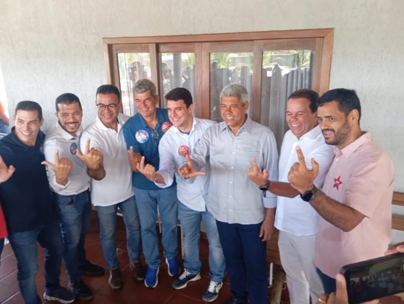 Jeronimo-e-prefeitos-do-sisal-no-quinto-PGP-1000×752-1 Jeronimo-e-prefeitos-do-sisal-no-quinto-PGP-1000x752-1