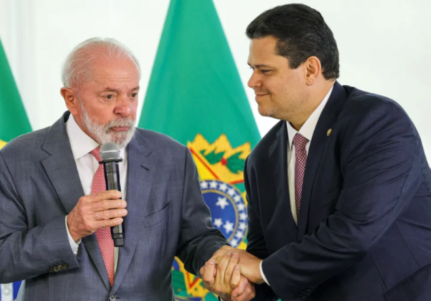 Lula-e-Davi-Alcolumbre Lula-e-Davi-Alcolumbre