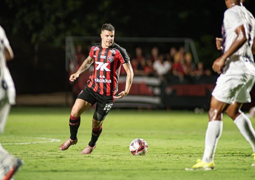 Renato-Kayzer-Victor-Ferreira-EC-Vitoria