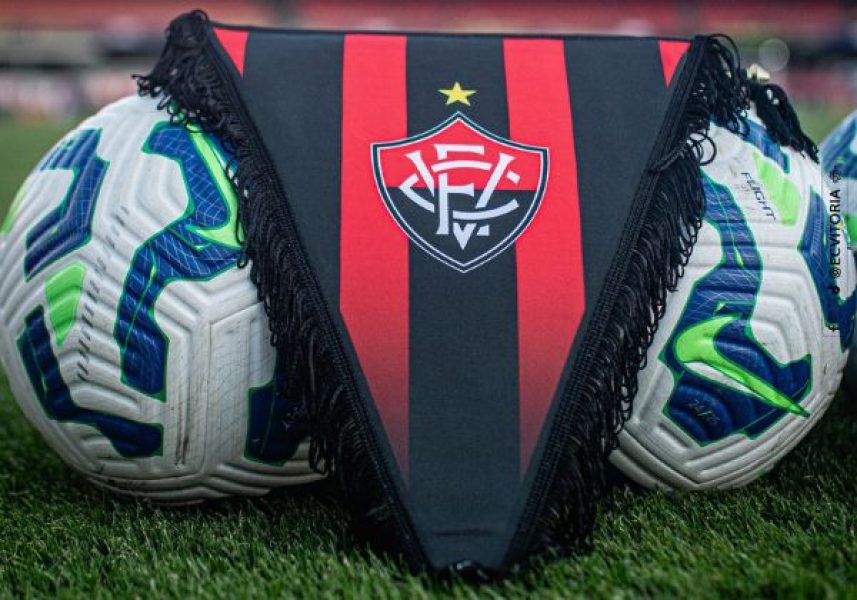 Sao-Paulo-x-Vitoria-Brasileirao-2025-Victor-Ferreira-EC-Vitoria