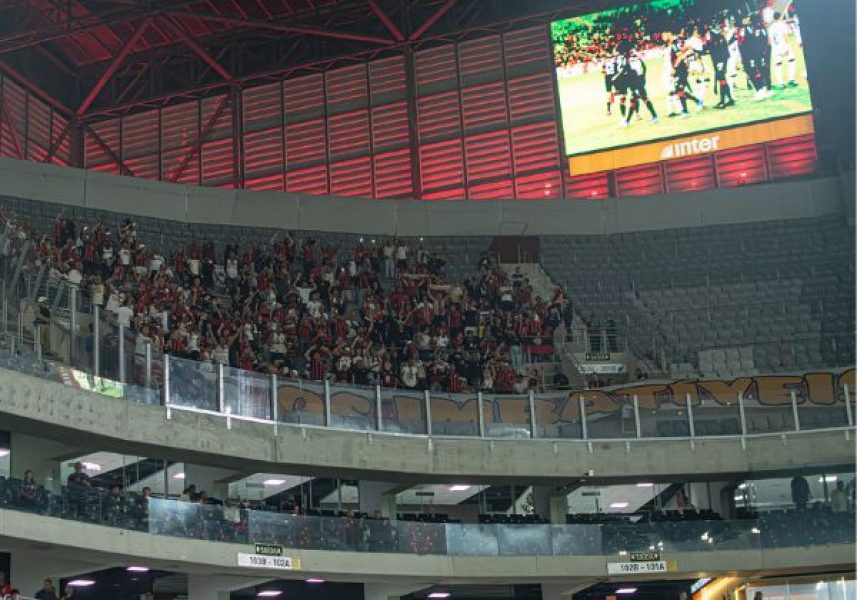 Torcida-do-Vitoria-Arena-da-Baixada-Victor-Ferreira-EC-Vitoria
