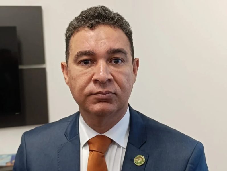 Vereador-Marcos-Lima_-foto-Amaury-Jr-1021x768-1