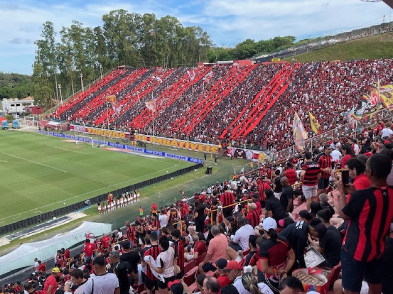 Vitoria-torcida-2-Leandro-Aragao