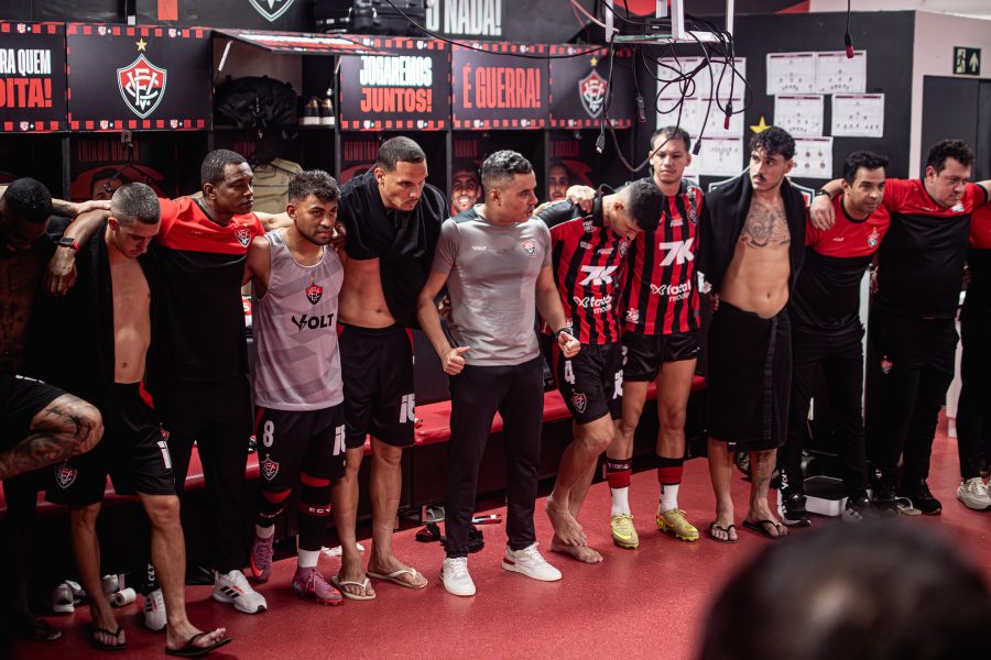 Vitoria-vestiario-Victor-Ferreira-EC-Vitoria