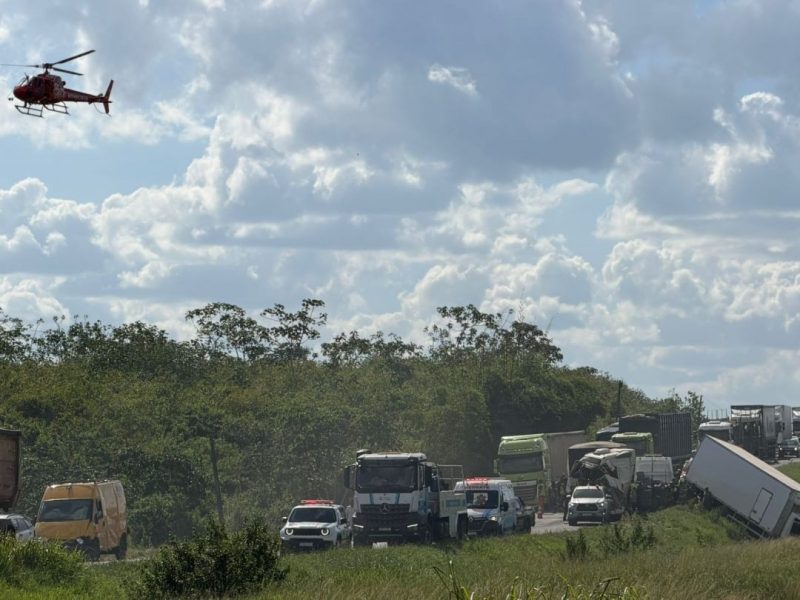 b2ap3_large_acidente-BR-324