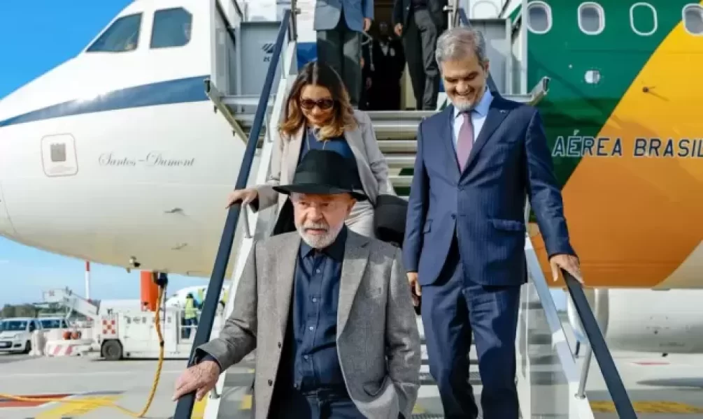 b2ap3_medium_Lula-em-Roma