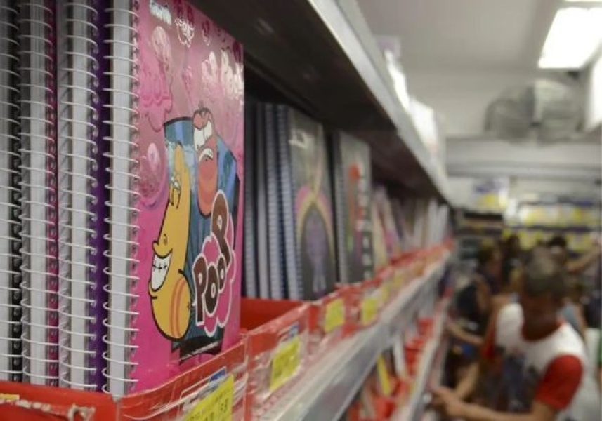 b2ap3_medium_Material-escolar-Rovena-Rosa-Agencia-Brasil b2ap3_medium_Material-escolar-Rovena-Rosa-Agencia-Brasil