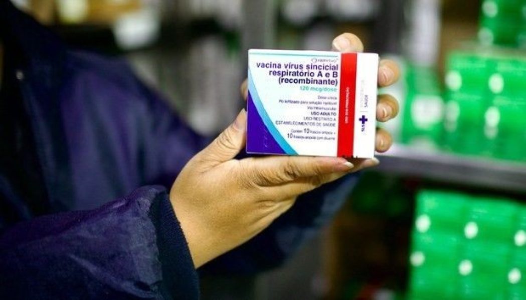 b2ap3_medium_Vacina-Foto-Joo-Risi-MS