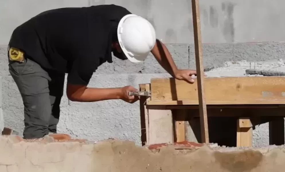 b2ap3_medium_construcao_civil_2306219892_p20219_cover_image_resized