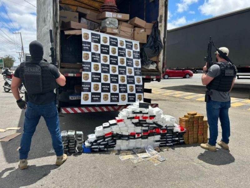 b2ap3_medium_droga-de-sp-apreendida-na-Ba_-foto-PC