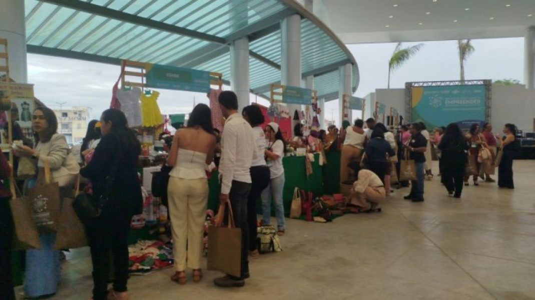 b2ap3_medium_evento-da-Faceb_-foto-mario-sepulveda-f b2ap3_medium_evento-da-Faceb_-foto-mario-sepulveda-f