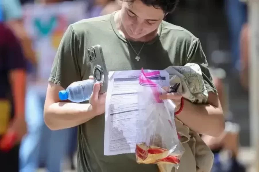 b2ap3_medium_pzzb1049