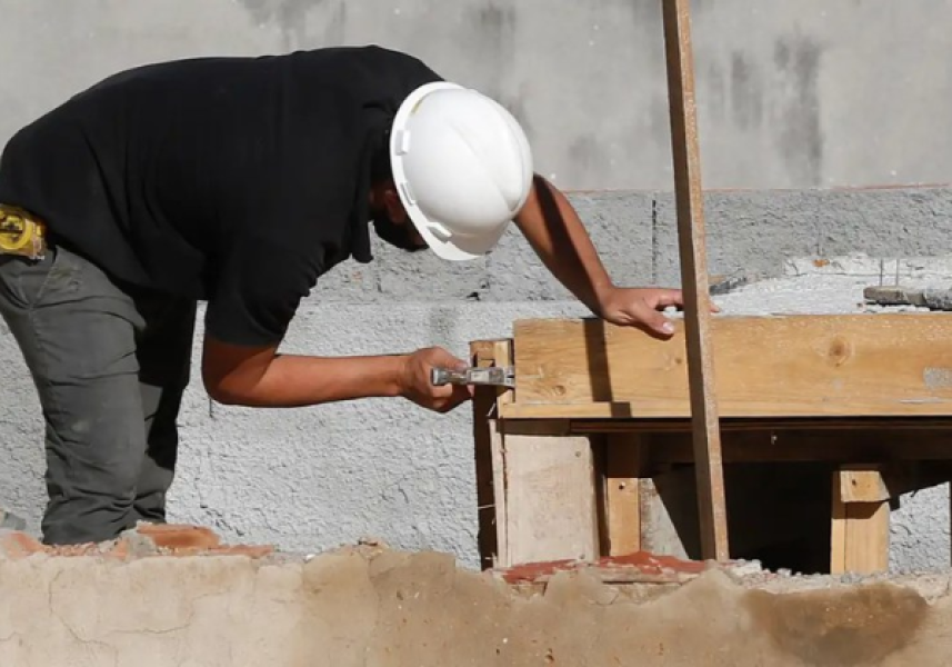 b2ap3_medium_reforma-casa-brasil-obra-construcao-pedreiro-