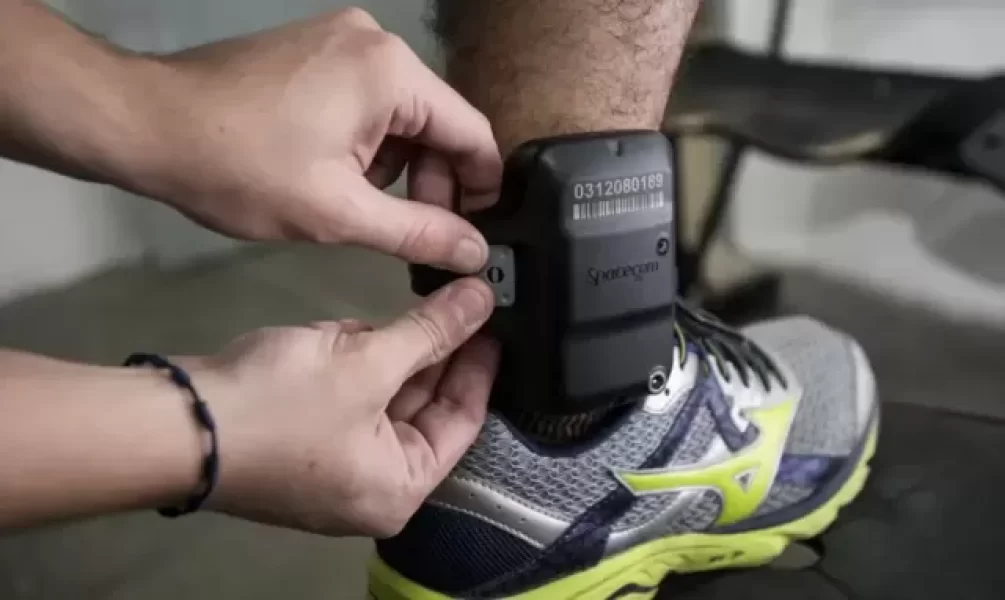 b2ap3_medium_tornozeleira-eletrnica