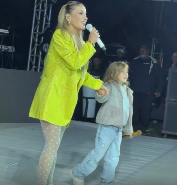 claudia-leitte-e-a-filha-bela claudia-leitte-e-a-filha-bela