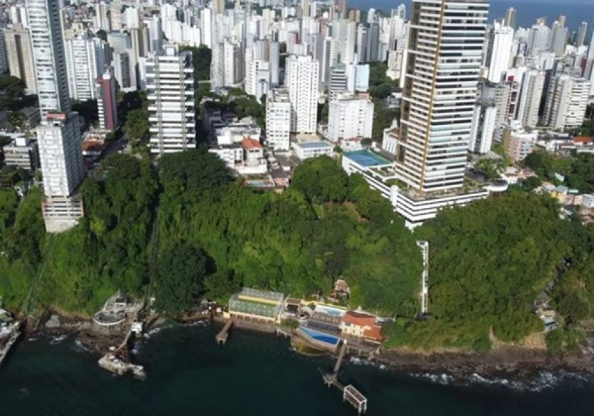 encosta-do-corredor-da-vitoria encosta-do-corredor-da-vitoria