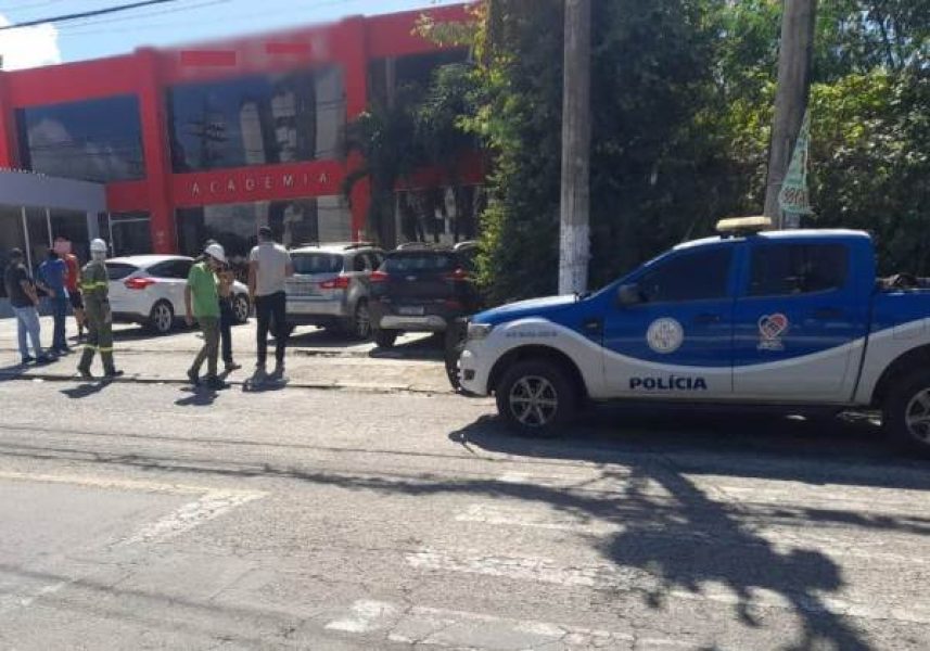 furto-energia-academia-lauro-de-freitas-1