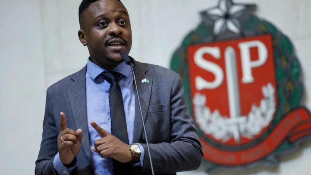 guto-zacarias_widelg-1 guto-zacarias_widelg-1