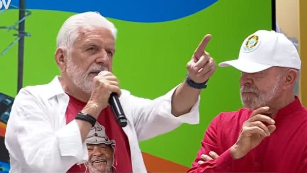 jaques-wagner-projeta-vitoria-de-lula-e-da-base-ele-vai-buscar-o-tetra-e-nos-o-hexa-na-bahia_widelg_widelg