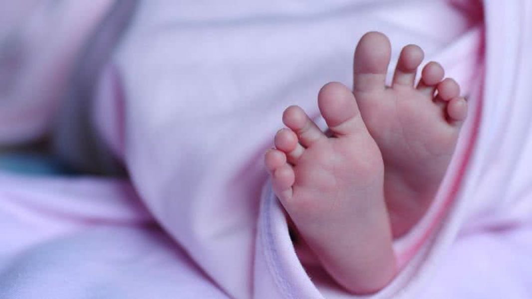 mae_penhora_bebe_em_boca_de_fumo_por_divida_de_r_150_em_drogas_2_widelg