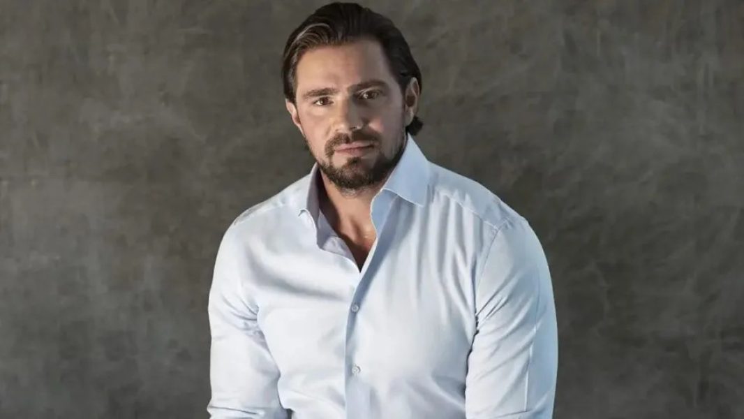 naom_69afc0a429274-1