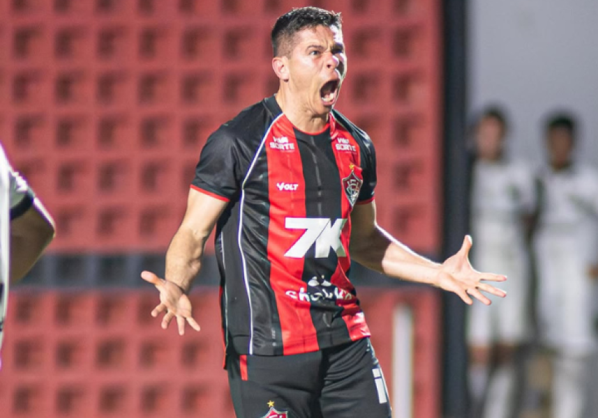 osvaldo-comemorando-gol-pelo-vitoria