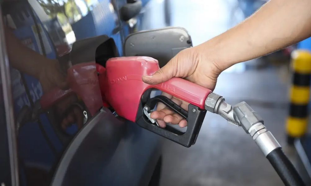 posto_de_gasolina_jfcrz_abr_0605223809_1-1