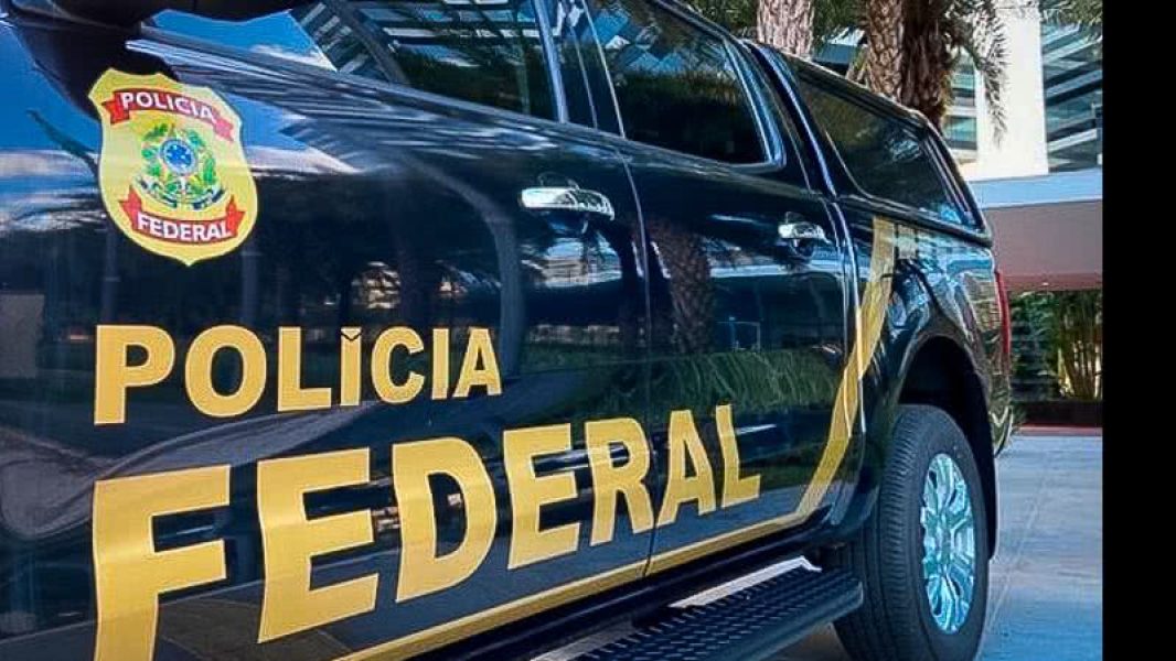 viatura-policia-federal-divulgaccca7acc83o-2_widelg viatura-policia-federal-divulgaccca7acc83o-2_widelg